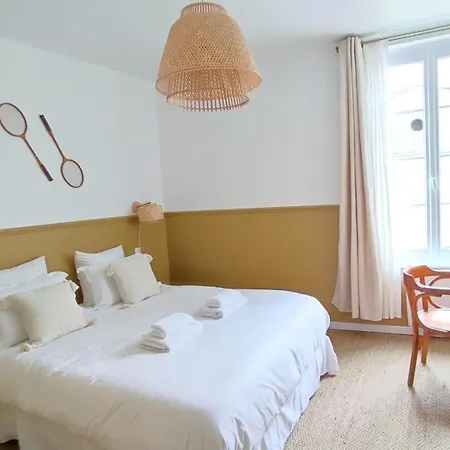 Maison Charmeilles - La Saint Emilion Guest house *